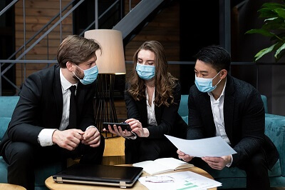 Analysts Wearing Masks